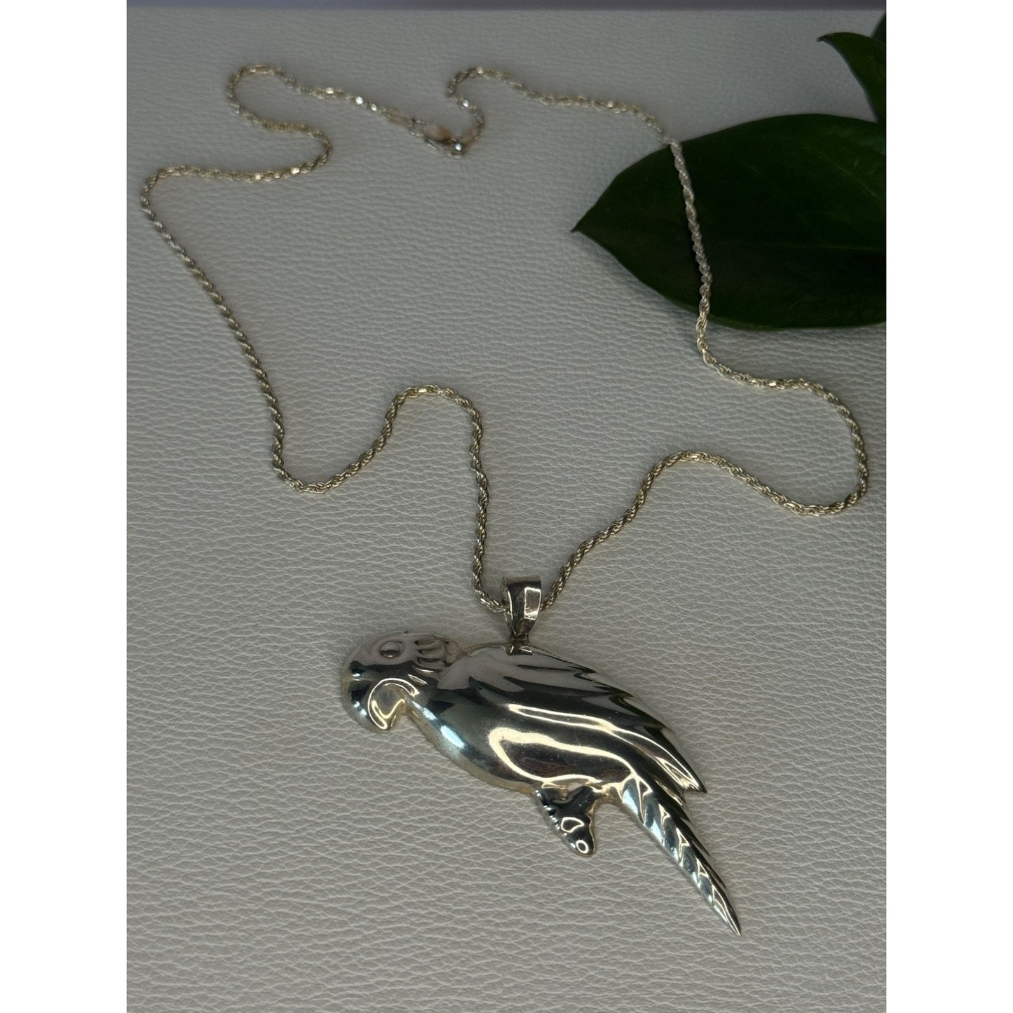 925 Sterling Silver Bird Necklace Length 20 inch