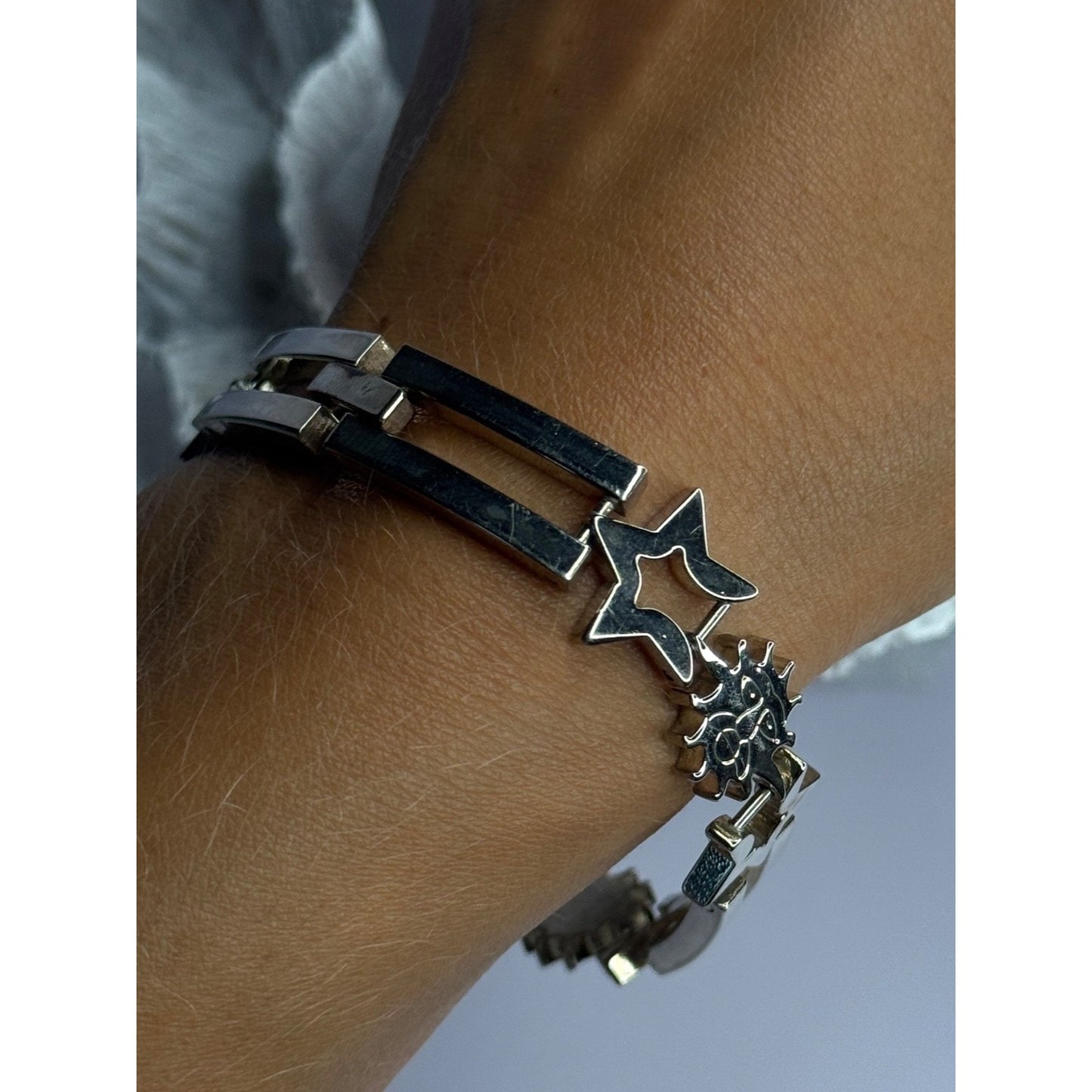 VINTAGE 925 STERLING SILVER SUN FACE BRACELET LENGTH 8