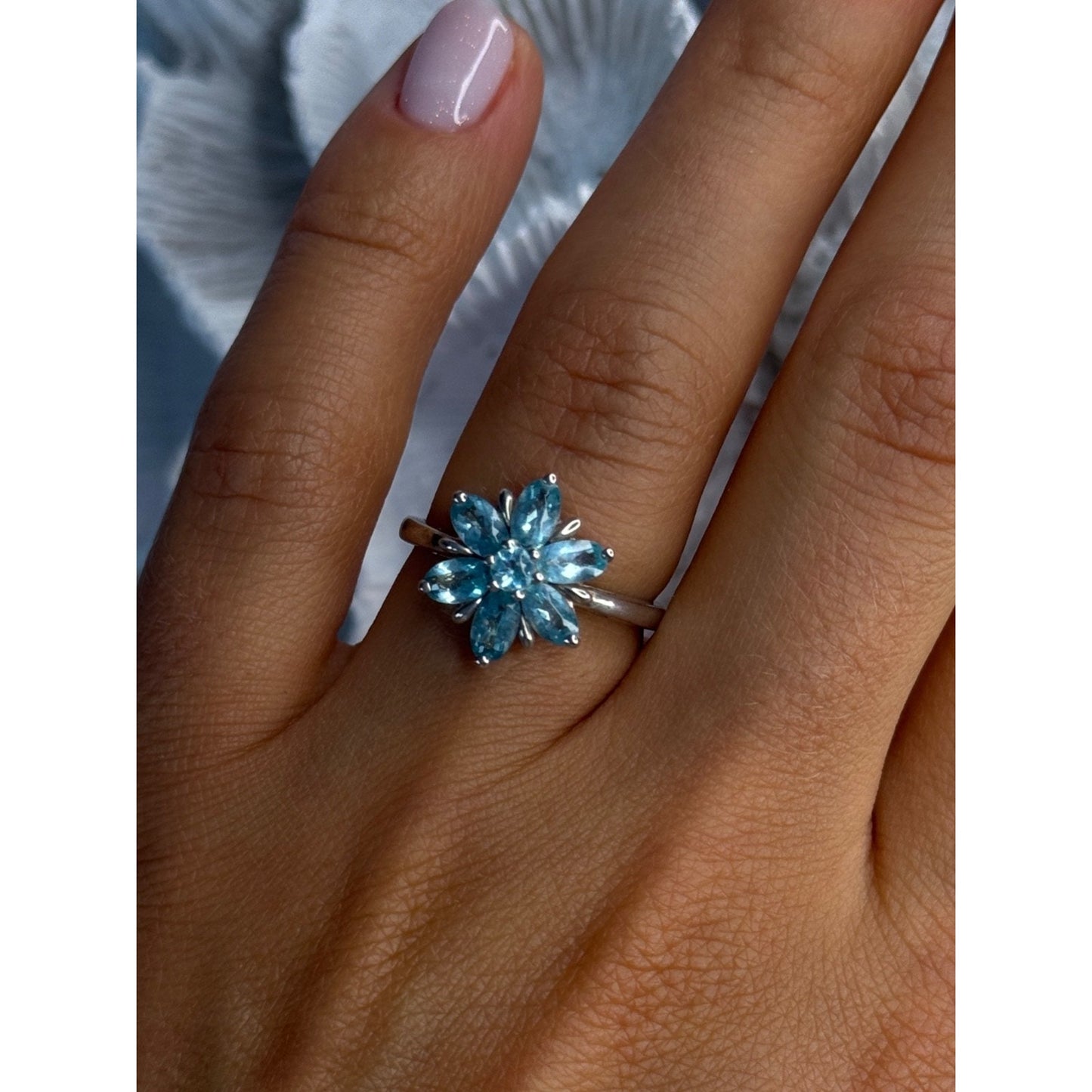 925 STERLING SILVER AQUAMARINE FLOWER RING SIZE 7