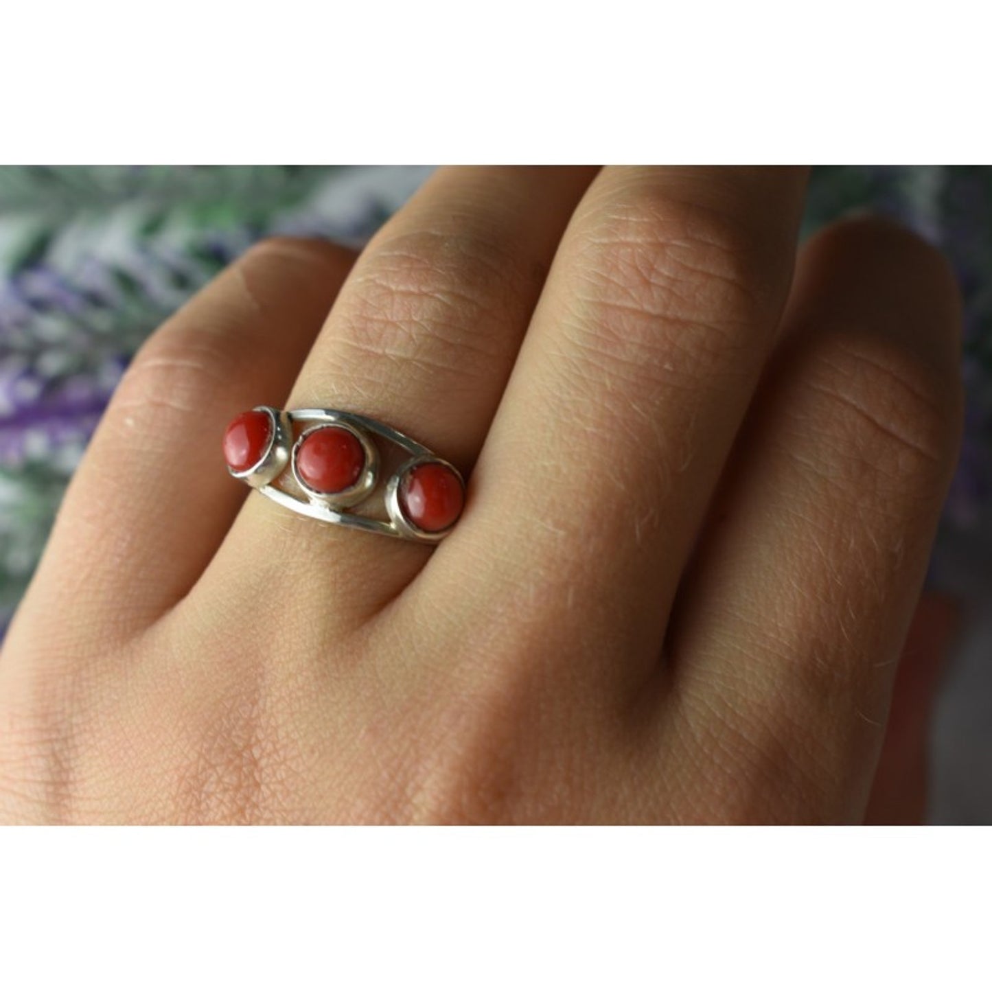 925 STERLING SILVER RED CORALS RING SIZE 6.5
