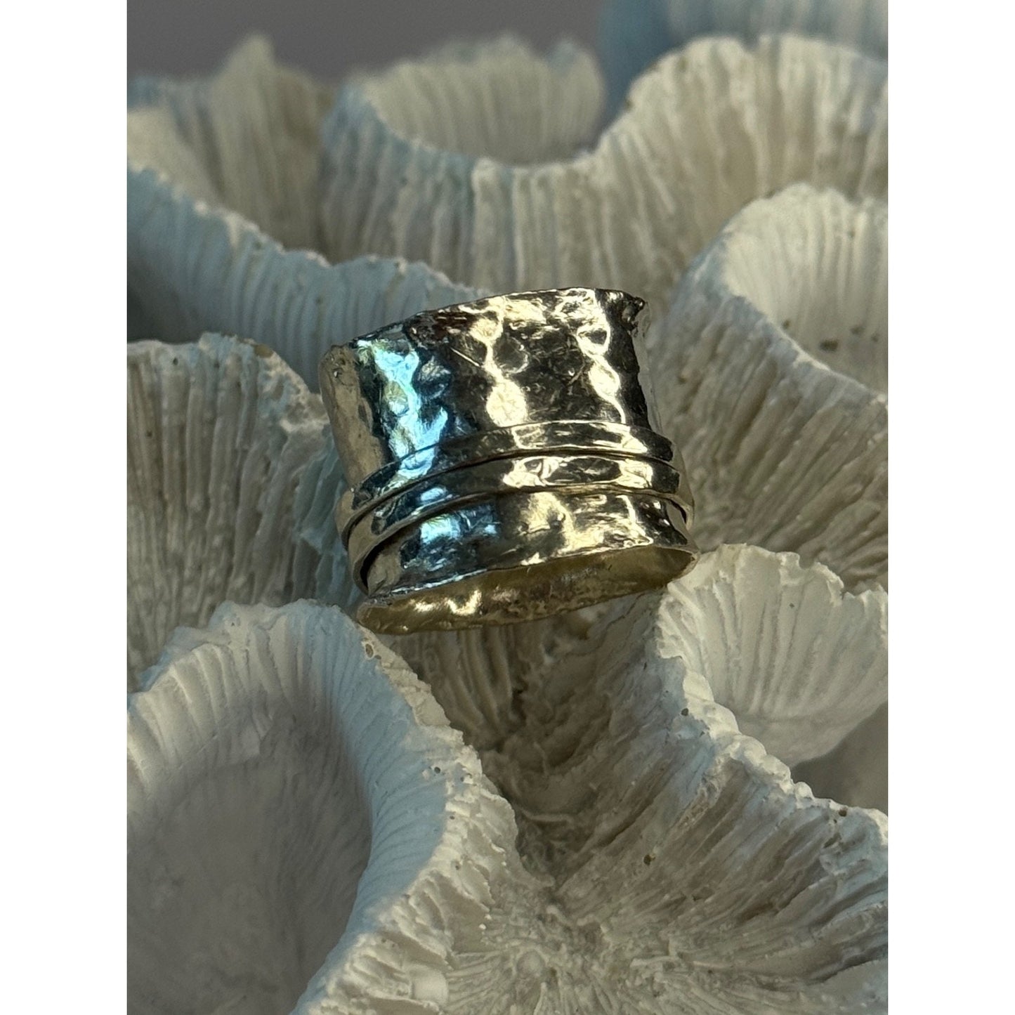 Unique Design 925 Sterling Silver Ring Size 6