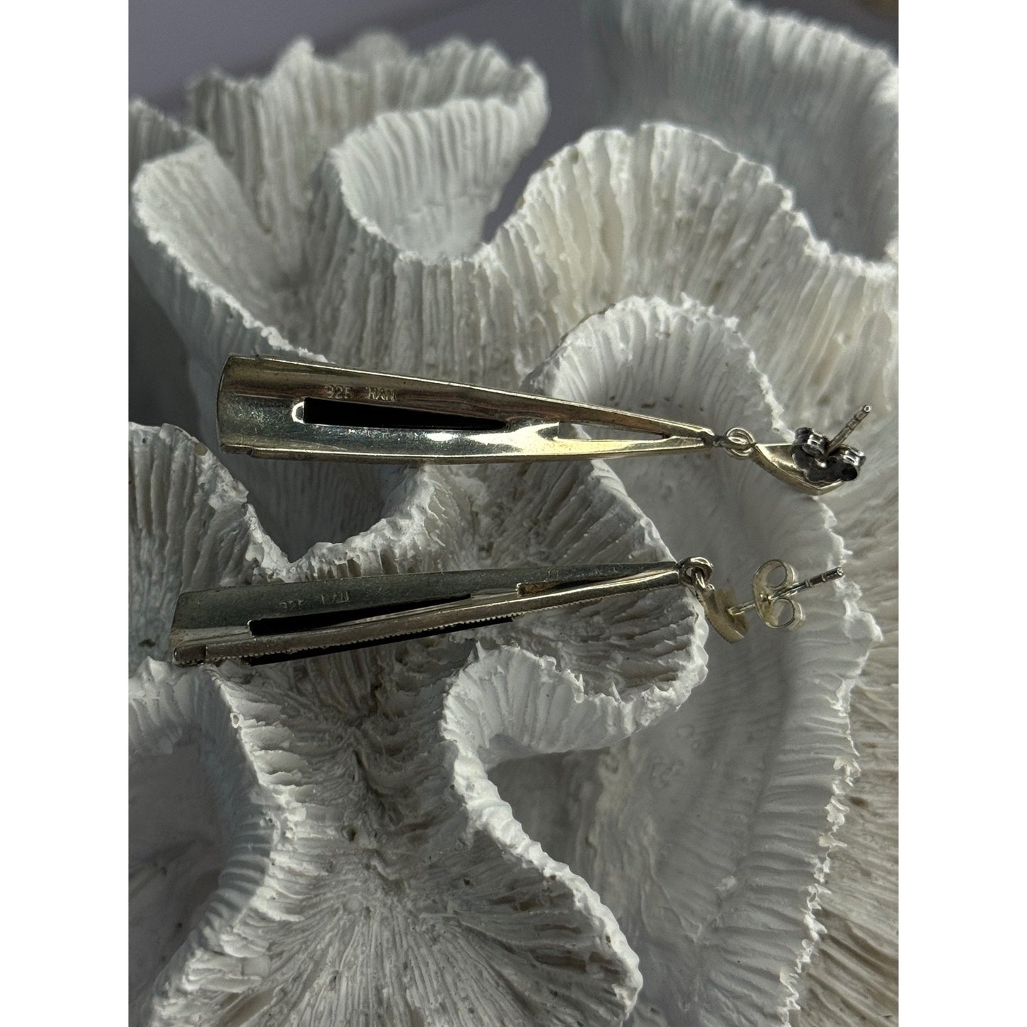 ELEGANT 925 STERLING SILVER ONYX & MARCASITE EARRINGS LENGTH 2.30 INCH