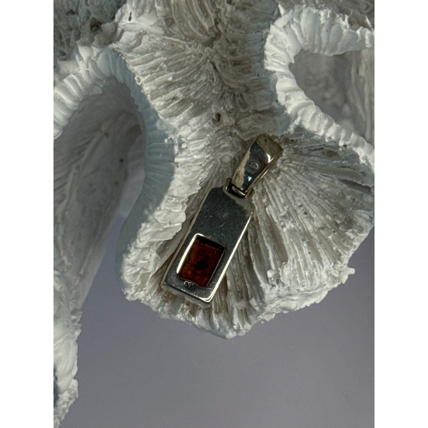 VINTAGE 925 STERLING SILVER AMBER PENDANT LENGTH 1.10 INCH