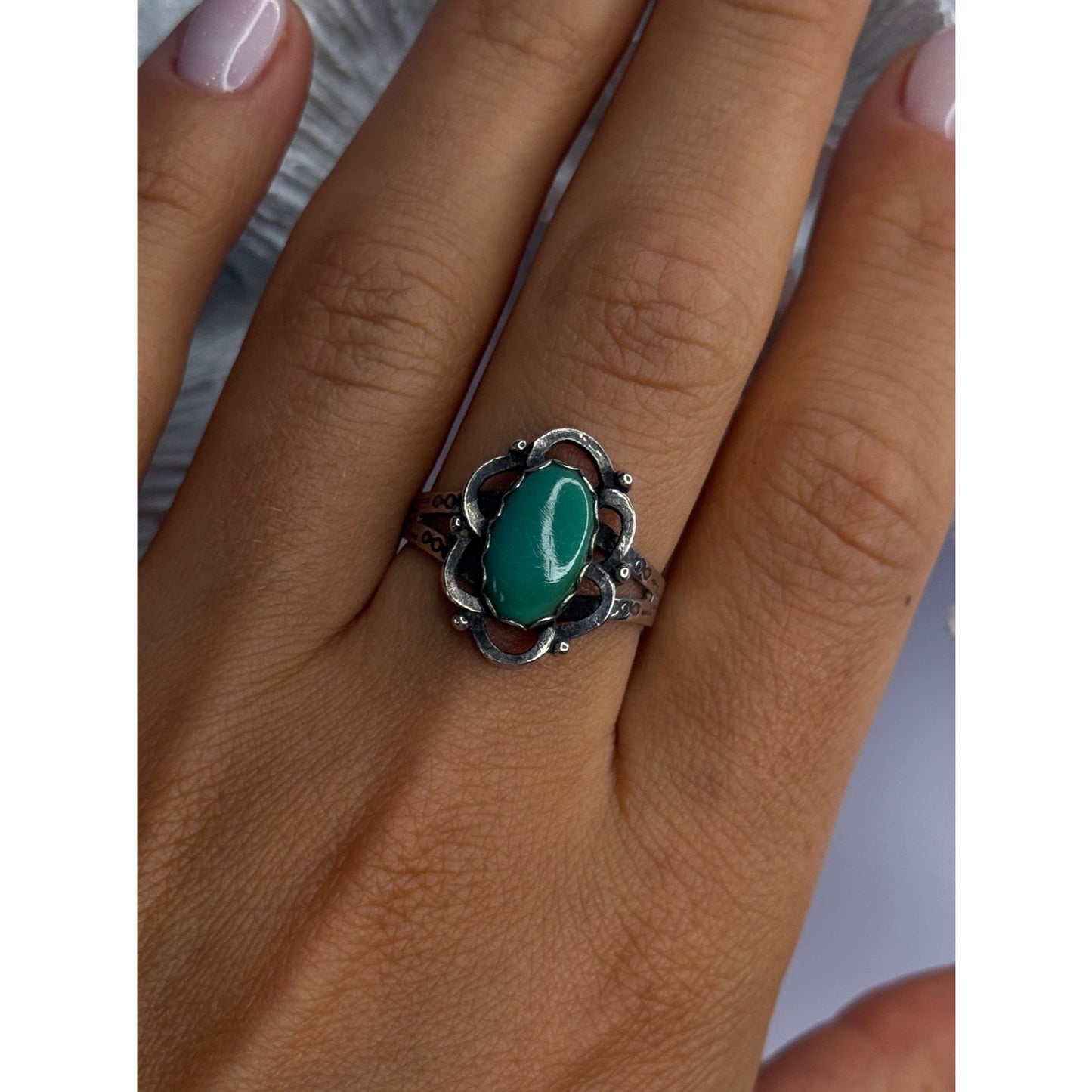 VINTAGE 925 STERLING SILVER MALACHITE RING SIZE 8.5
