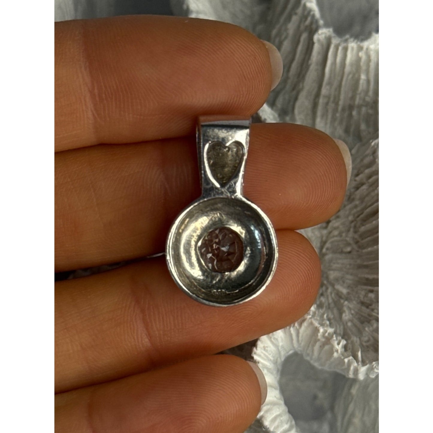 925 STERLING SILVER BLUE TOPAZ PENDANT LENGTH 1 INCH