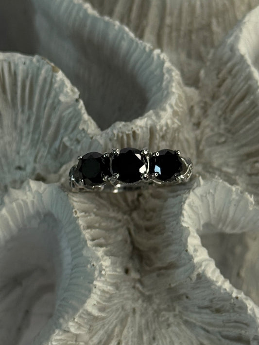 10K White Gold Sapphire & Diamond Ring Size 7.5