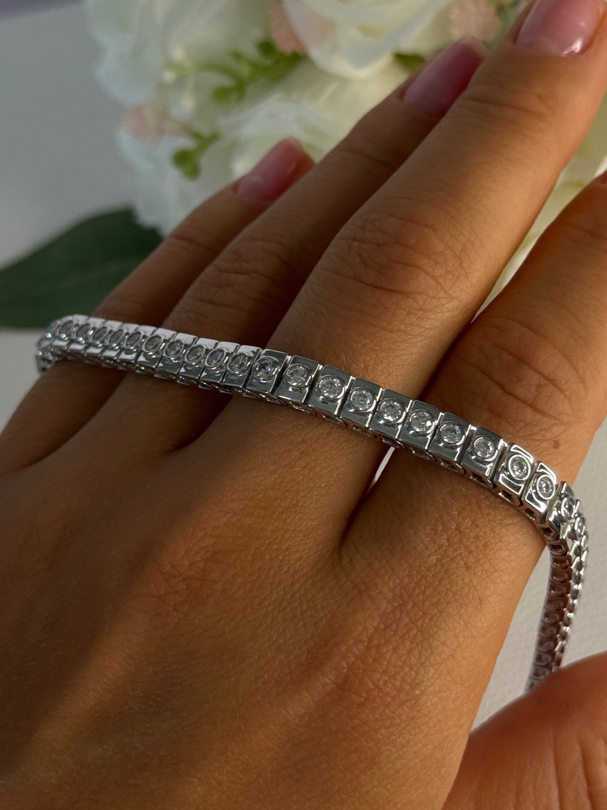 Elegant 925 Sterling Silver CZ Bracelet Length 7.5 Inch