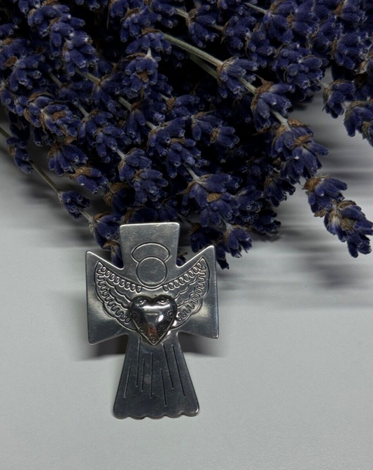 925 Sterling Silver Angel Heart Brooch