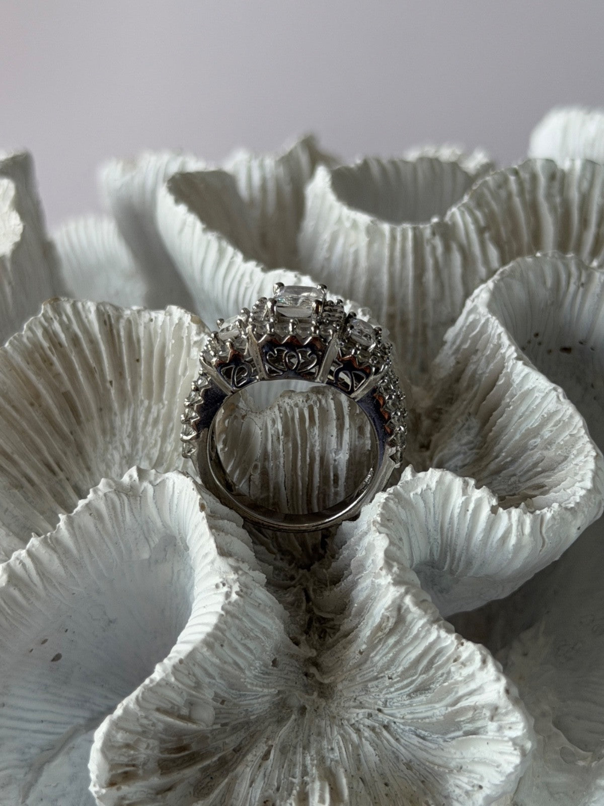 925 Sterling Silver White Topaz Ring Size 7