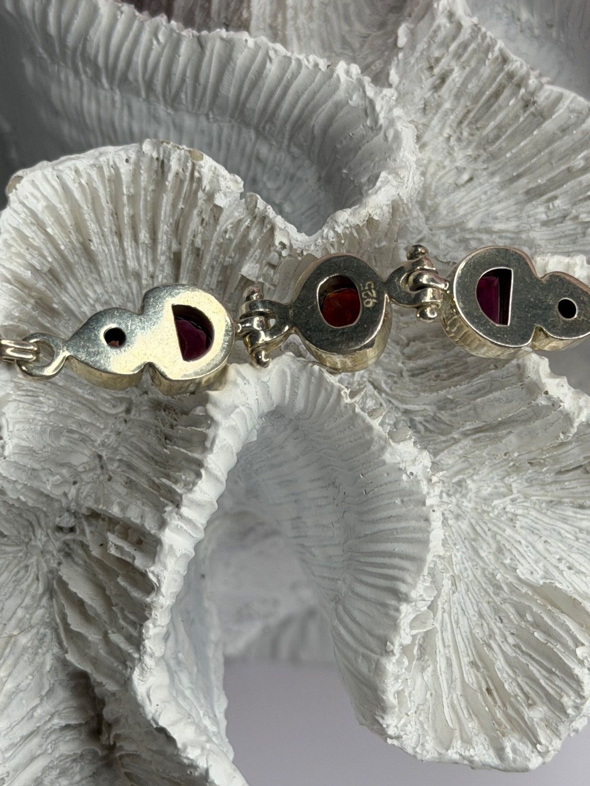 925 Sterling Silver Garnet Bracelet Length 7-7.5