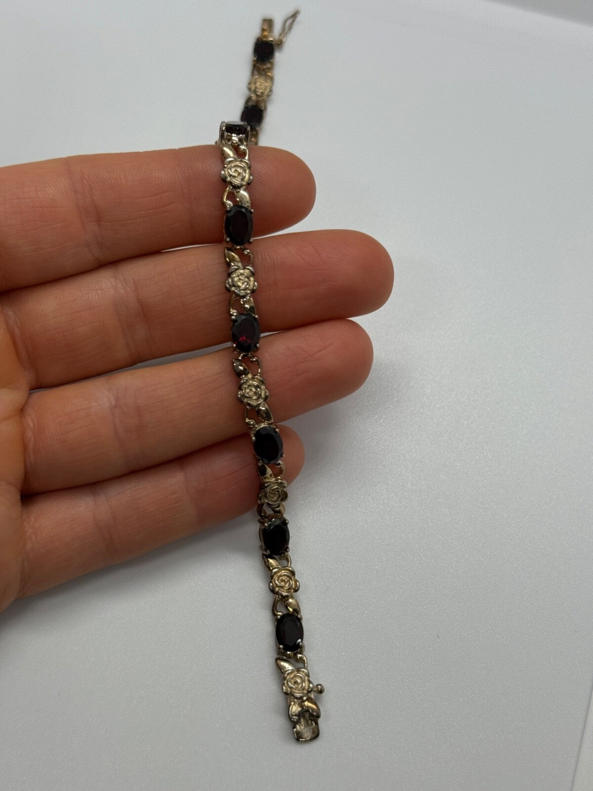 925 Sterling Silver Garnet Flowers Bracelet