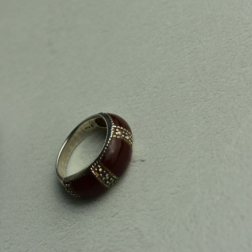 925 Sterling Silver Burgundy Coral & Marcasites Ring Size 7
