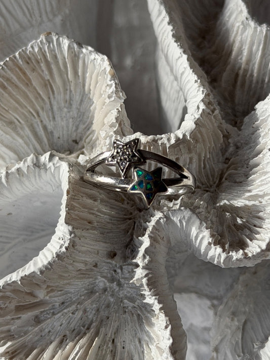 925 Sterling Silver White Topaz & Opal Stars Ring Size 8