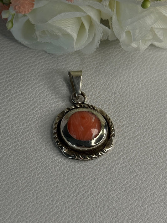 Vintage 925 Sterling Silver Carnelian Pendant Length 1.60 Inch