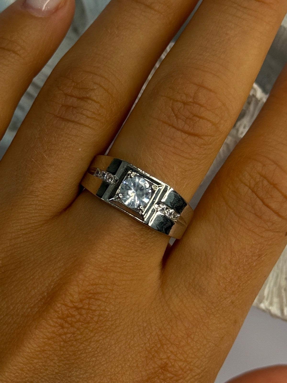 Mens 925 Sterling Silver CZ Ring Size 10