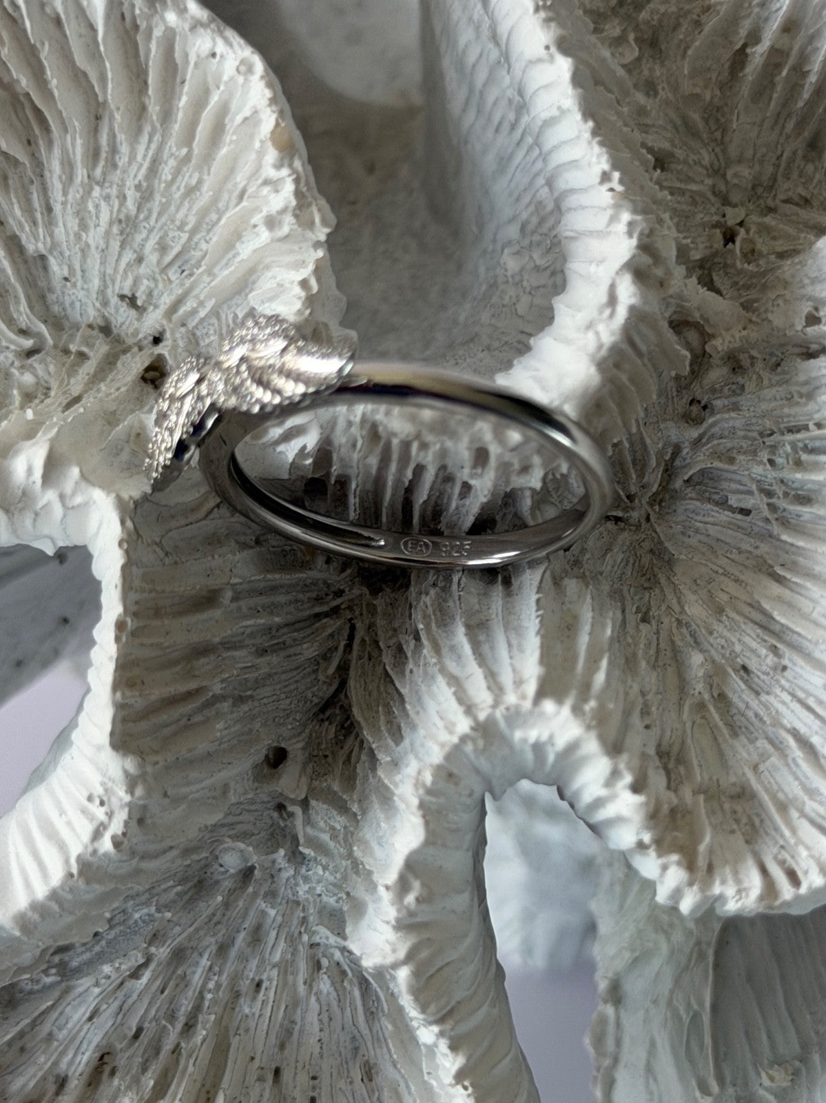925 Sterling Silver Angel Wings Cz Ring Size 9