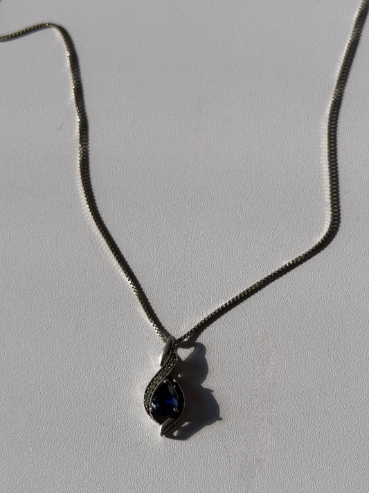 925 Sterling Silver Blue Sapphire & Quartz Necklace Length 16 in
