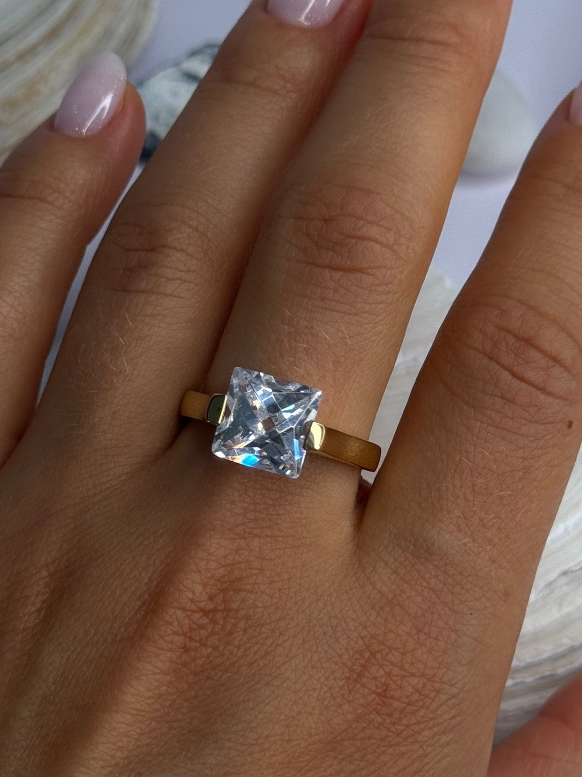 Classy Design 925 Sterling Silver Gold Plated Cz Ring Size 10