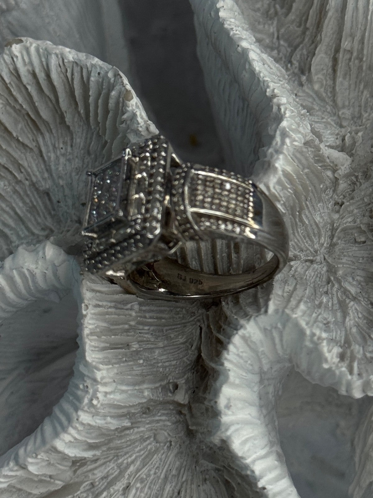 Elegant Design 925 Sterling Silver Beryl Ring Size 7