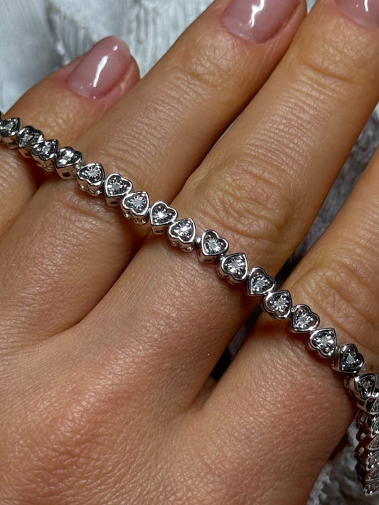 925 Sterling Silver White Sapphire Heart Bracelet Size 7 Inch