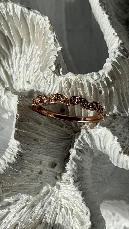 Classy Design 10K Rose Gold Diamond 0.12 ct Ring Size 6.5
