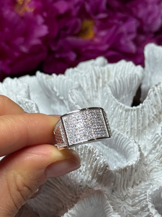 925 Sterling Silver Diamonds Ring Size 8.5