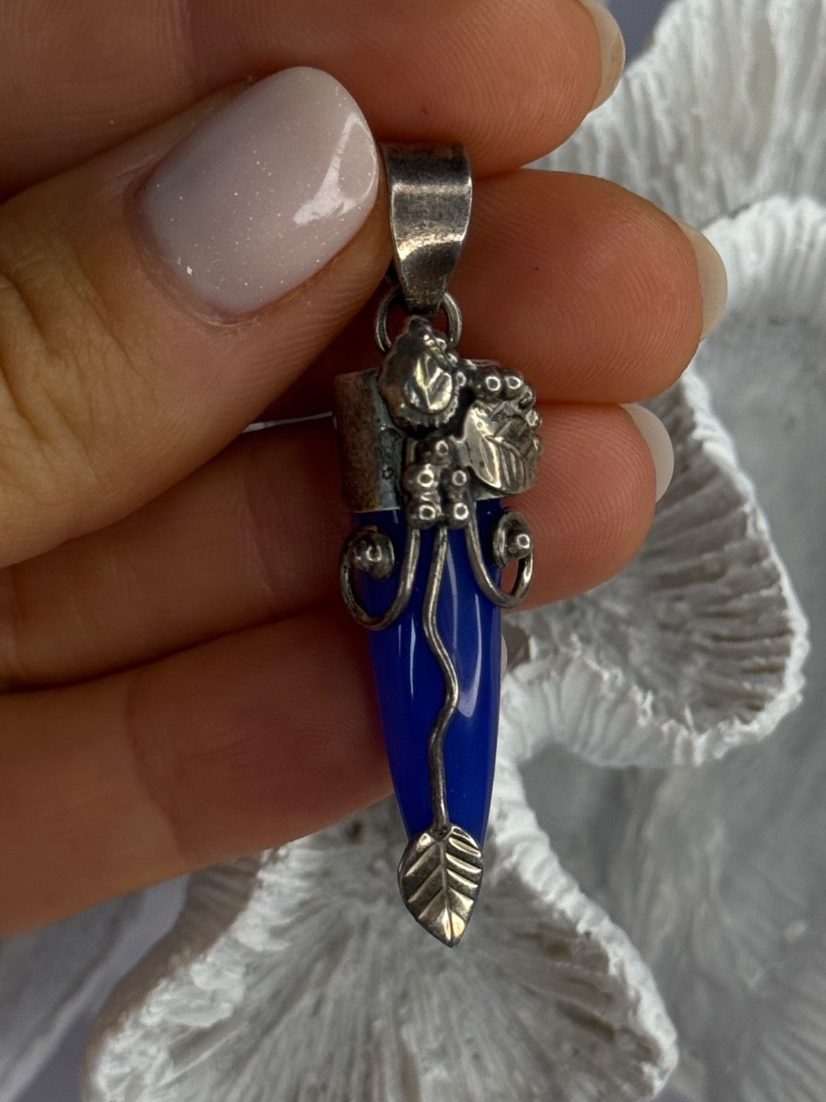 925 Sterling Silver Blue Quartz Ornament Pendant Length 2 Inch
