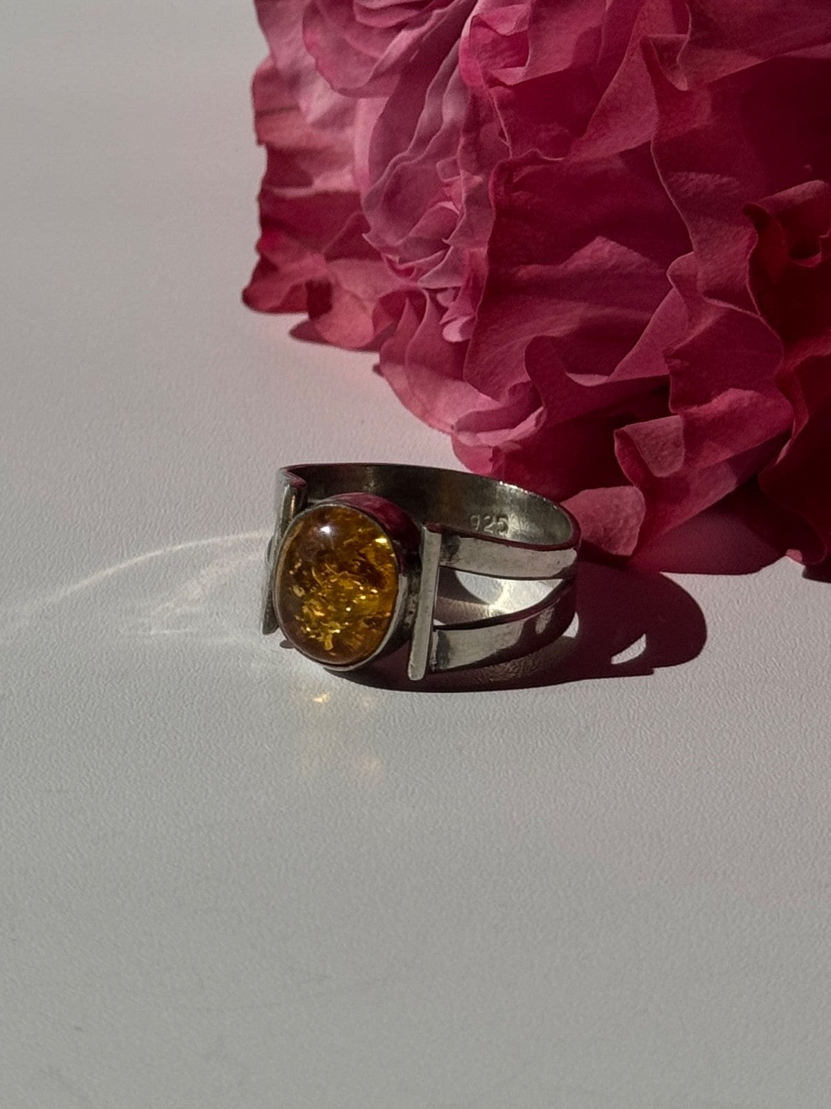 925 Sterling Silver Amber Ring Size 9.5