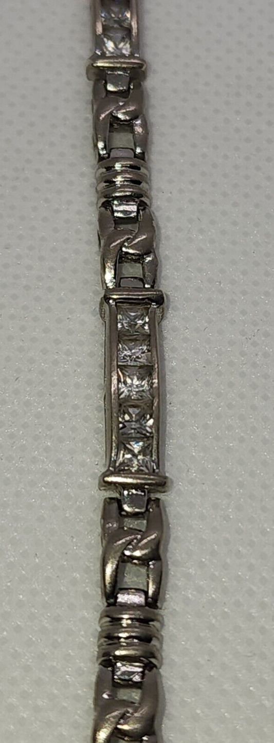 925 Sterling Silver White Quartz Bracelet Size 7.25 IN