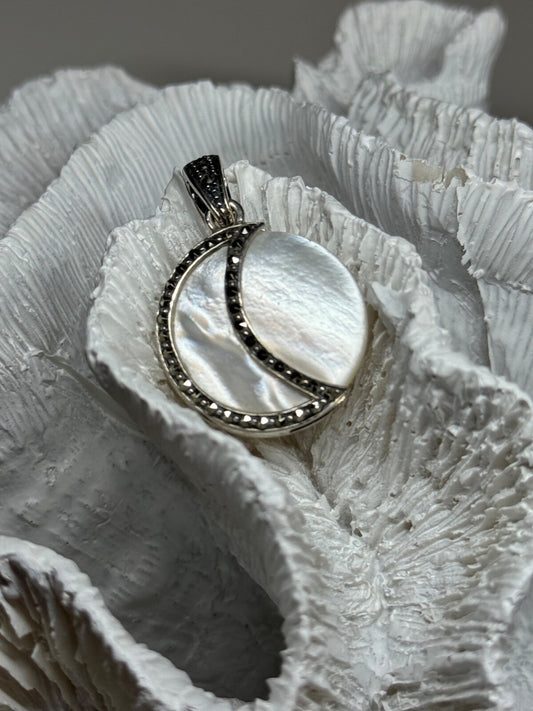925 Sterling Silver Abalone Pendant Length 1.4 In