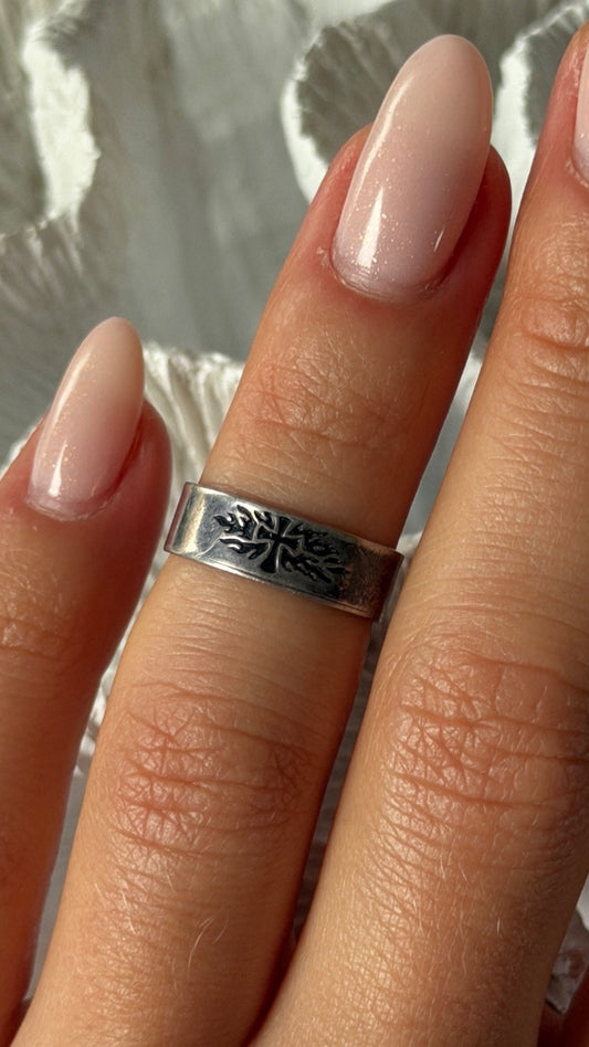 Vintage 925 Sterling Silver Cross Ring Size 4.5