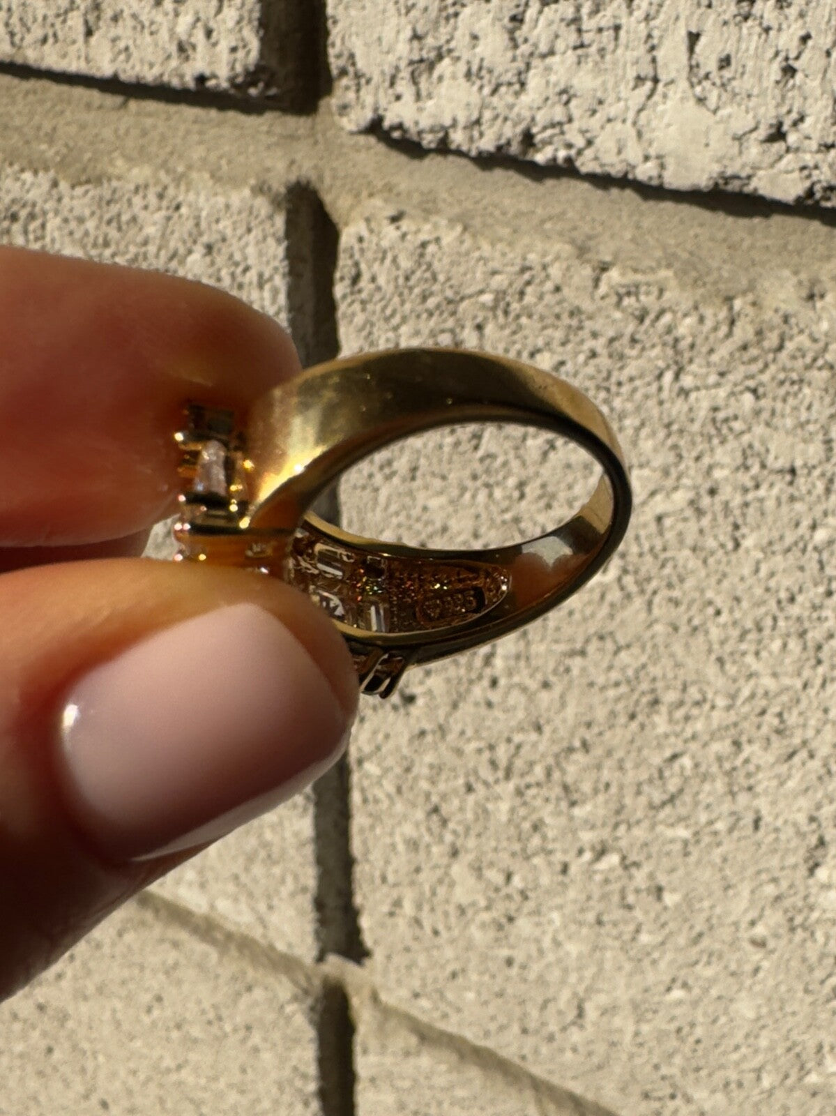 925 Sterling Silver Gold Plated CZ Ring Size 7