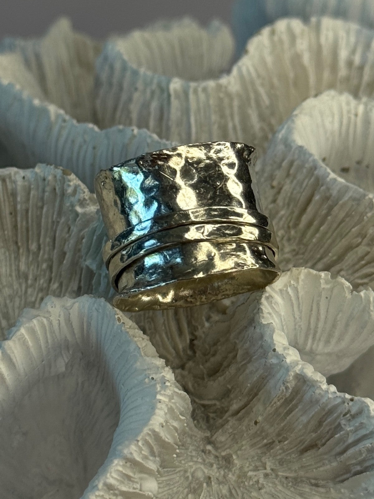 Unique Design 925 Sterling Silver Ring Size 6