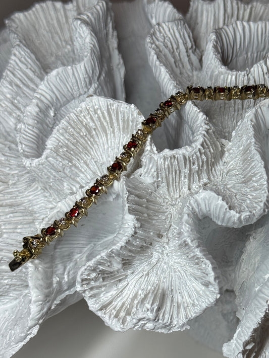 925 Sterling Silver Gold Plated Garnet Bracelet Length 7.5
