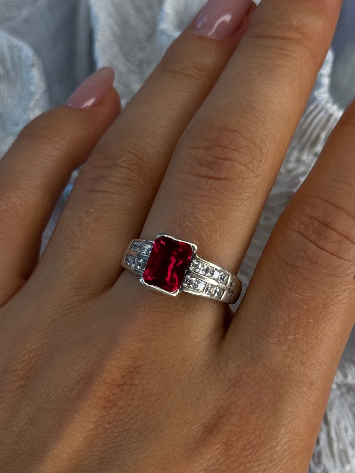 925 Sterling Silver Ruby & Beryl Ring Size 10