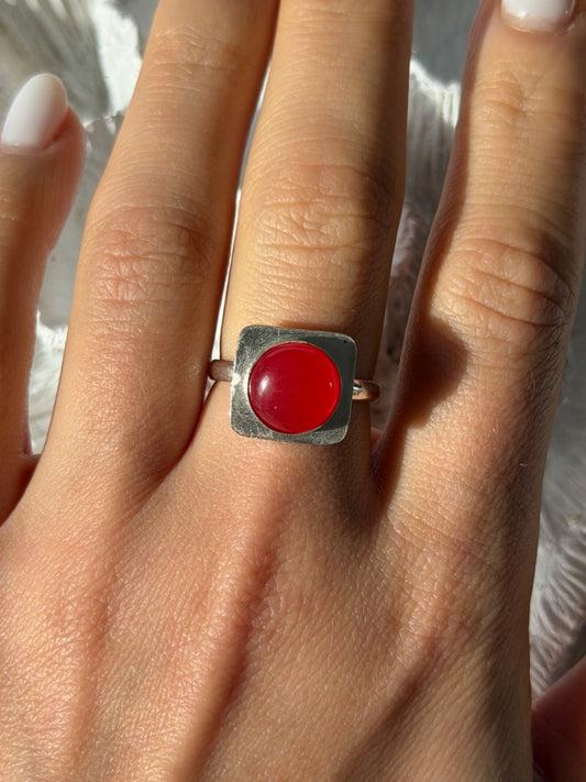Vintage 925 Sterling Silver Red Coral Ring Size 8