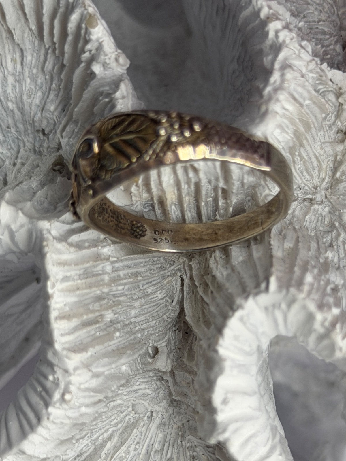 925 Sterling Silver 3 Colors Leaves Ring Size 9