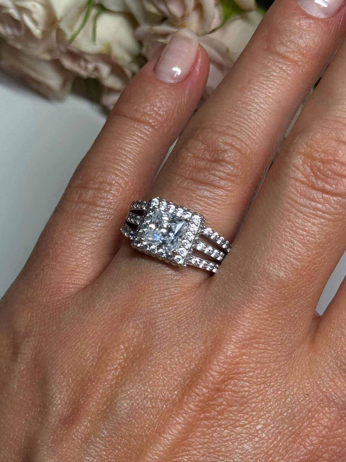 925 Sterling Silver CZ Ring Size 6