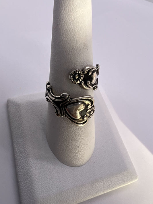 Vintage 925 Sterling Silver Ring Avon Size 7