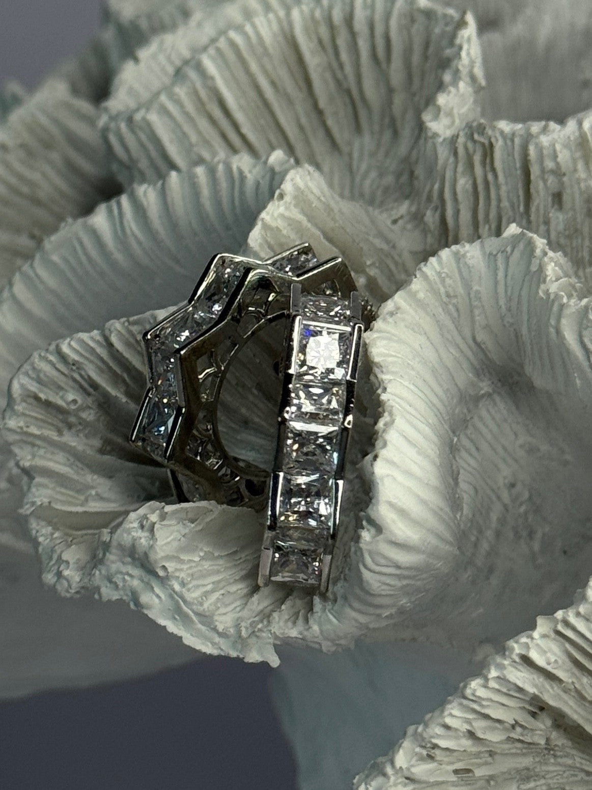 925 Sterling Silver Earrings Shiny CZ Length 0.90 Inch