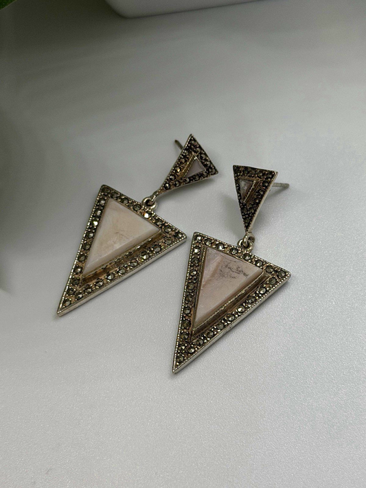 Vintage Elegant 925 Sterling Silver Pink Mother of Pearl & Marcasite Earrings