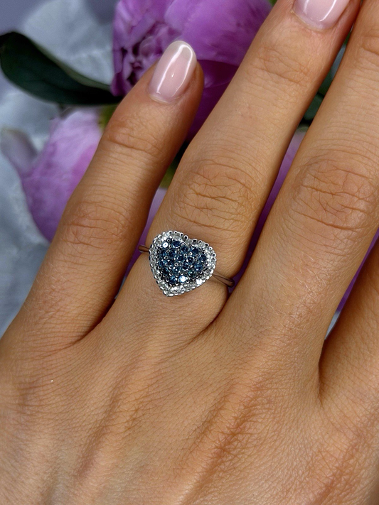 14K White Gold Heart Blue & White Diamonds Ring Size 6