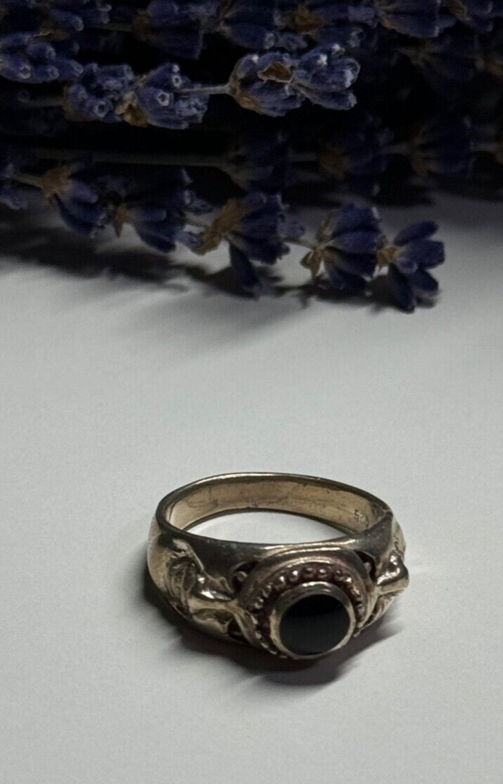 Vintage 925 Sterling Silver Black Enamel Face Ring Size 8