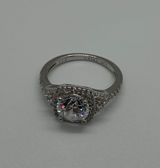 925 Sterling Silver CZ Ring Size 9.5