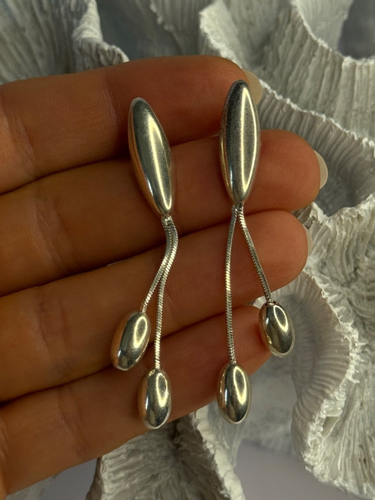 Elegant Design 925 Sterling Silver Earrings Length 2.40 Inch