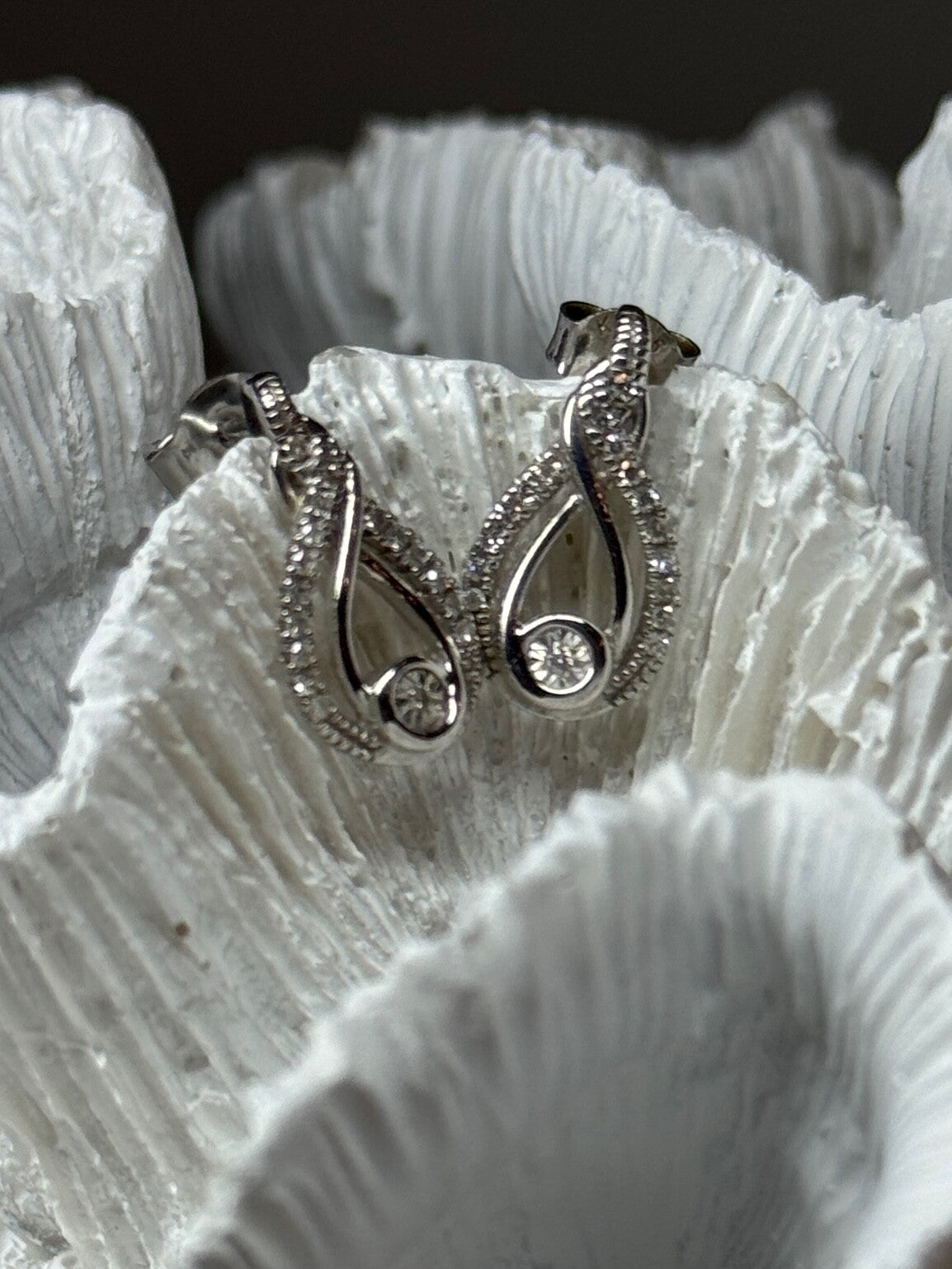 Interwoven 925 Sterling Silver White Topaz Earrings Length 0.6 in