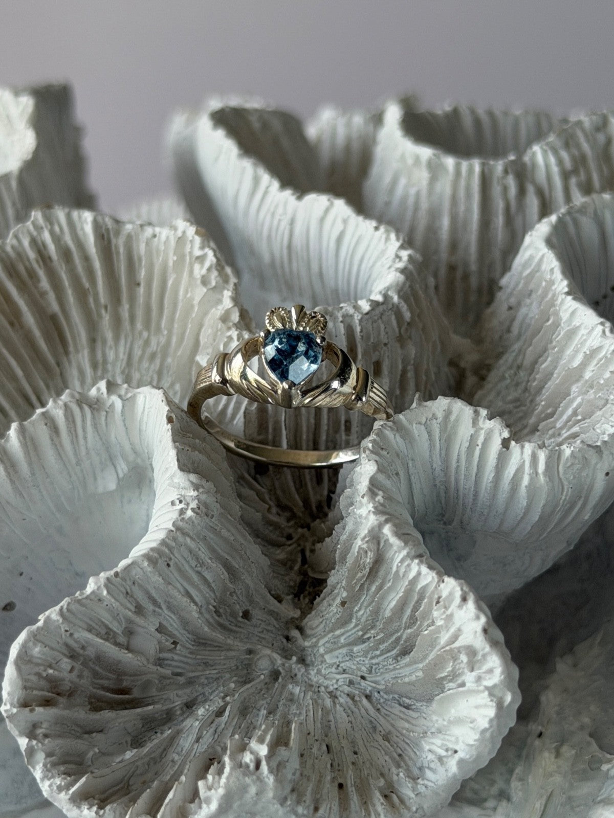 925 Sterling Silver Heart Blue Topaz Ring Size 5.5