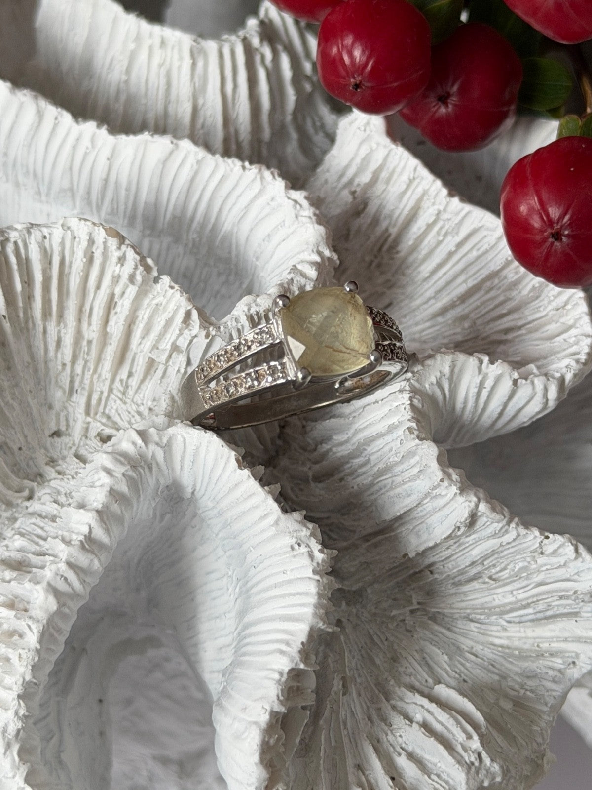 925 Sterling Silver Lemon Citrine Ring Size 8