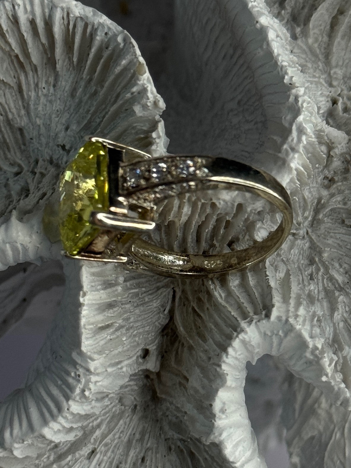 925 Sterling Silver Lemon Quartz Ring Size 8