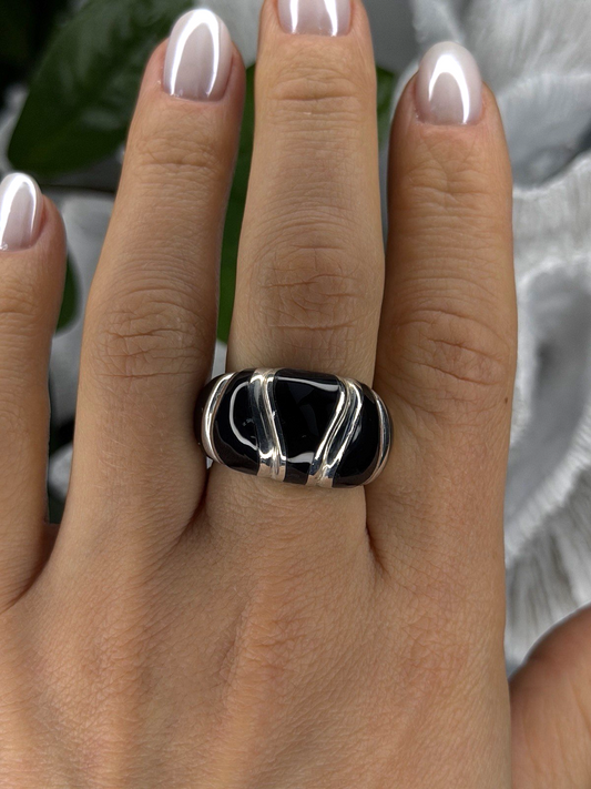 Elegant 925 Sterling Silver Black Onyx Ring Size 8.5